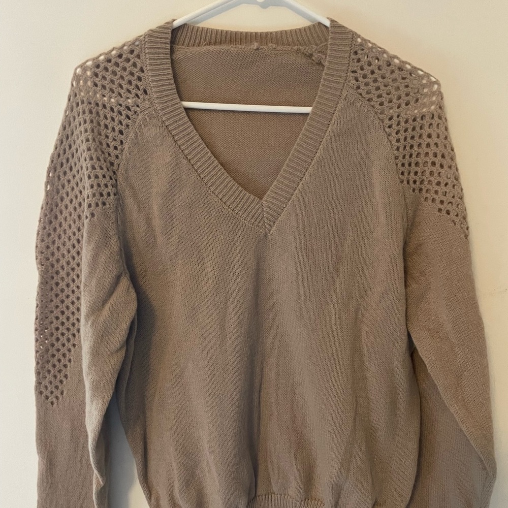 Women’s sweater